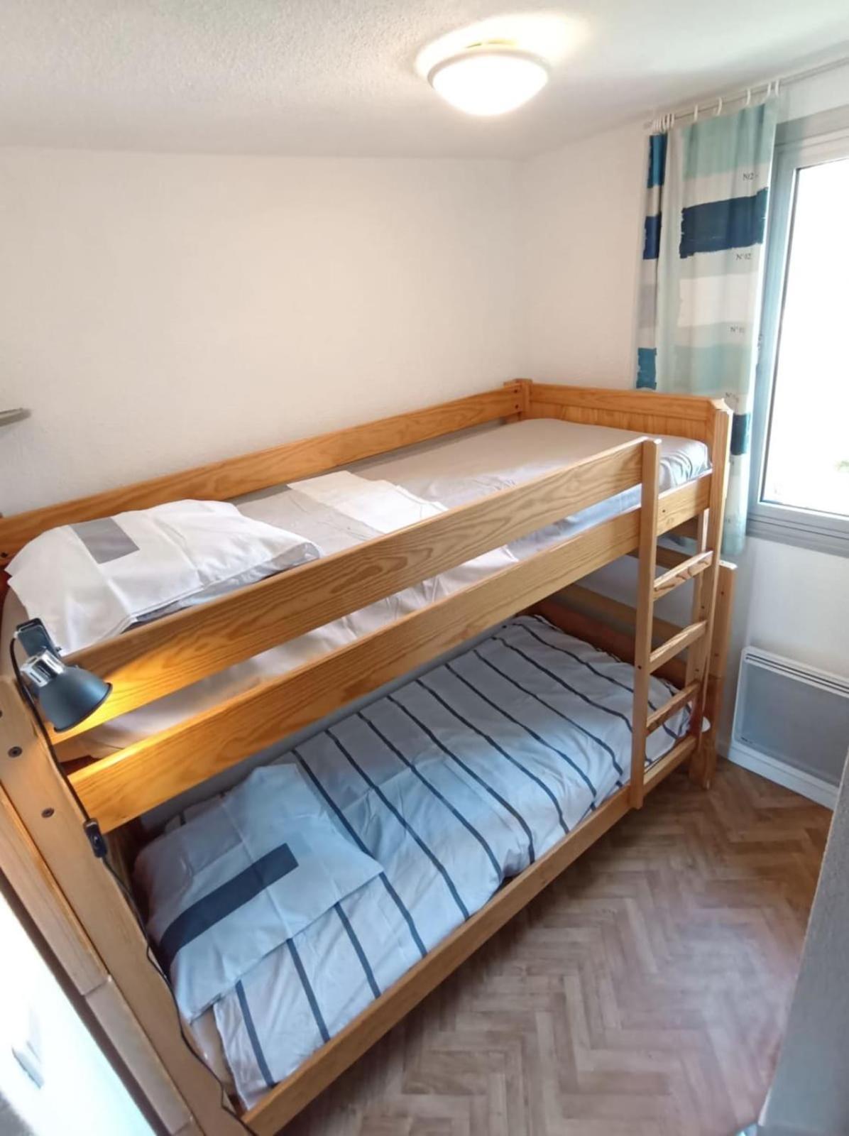 Apartment T2 Sleeping Corner 45 Places Beautiful View With Balcony アンブラン エクステリア 写真